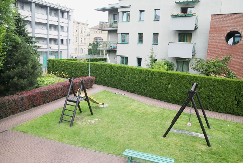 Apartamento In The Heart Of Historical District With Free Parking Cracovia Habitación foto