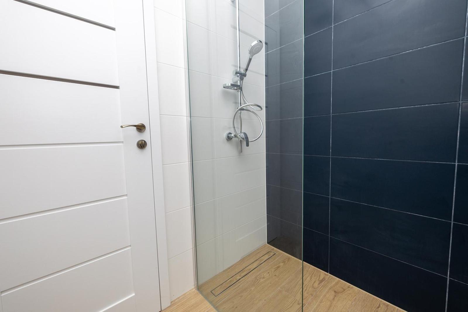 Apartamento In The Heart Of Historical District With Free Parking Cracovia Exterior foto