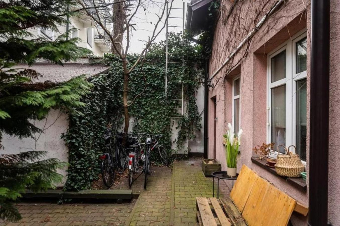 Apartamento In The Heart Of Historical District With Free Parking Cracovia Exterior foto